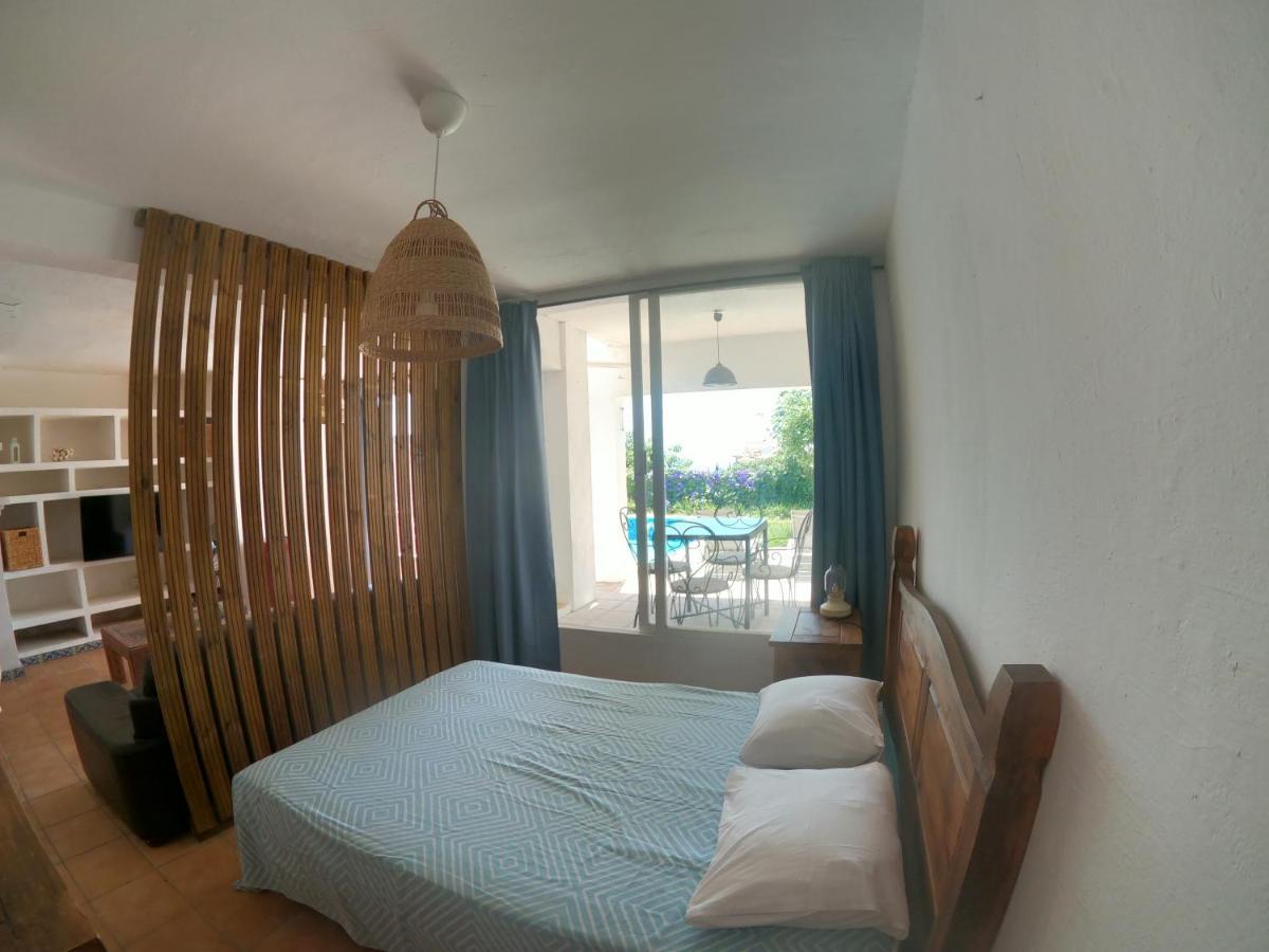 Private Pool Apartment Manilva Exterior photo